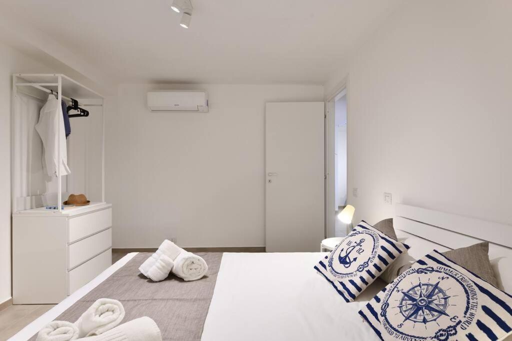 Cosy And Modern Apartment Portu Frailis Àrbatax Buitenkant foto